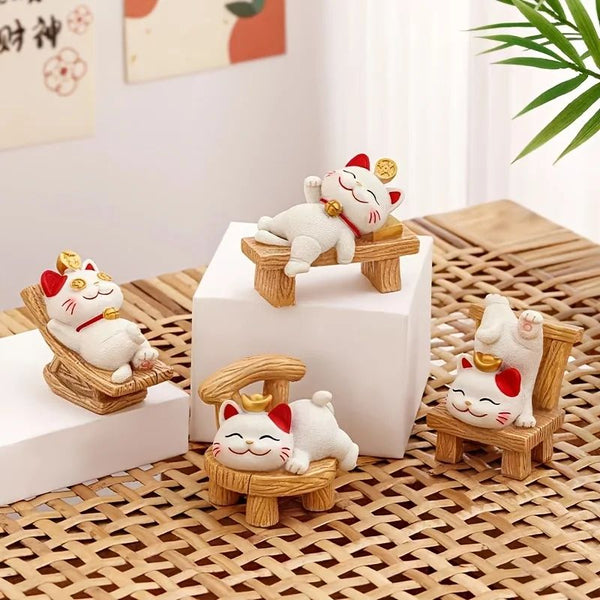 Lazy Fortune Cat Desktop Figurines